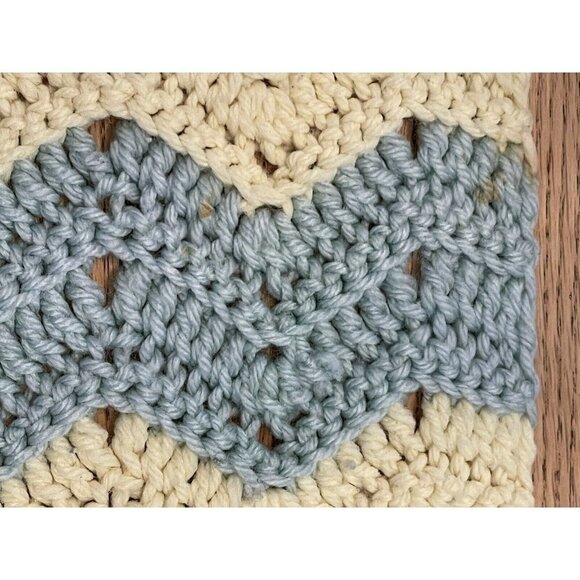 Vintage Afghan Blanket Crochet Blue Yellow/Cream Small Throw Baby Handmade Retro - Picture 9 of 9